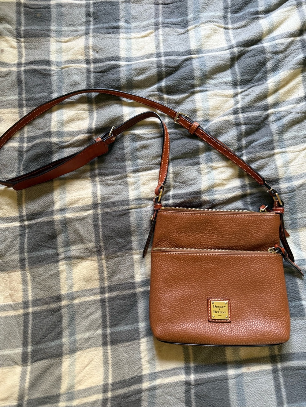 Dooney & Bourke Tan Pebbled Leather Crossbody with Gold Plaque
